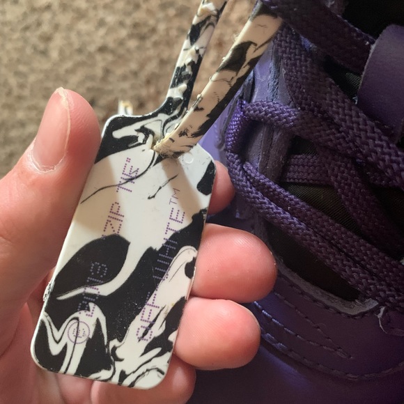 Off white shoe - Picture 8 of 8